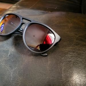 Ray-Ban Mens Black Grey Gradient Sunglasses With Rubber Frame